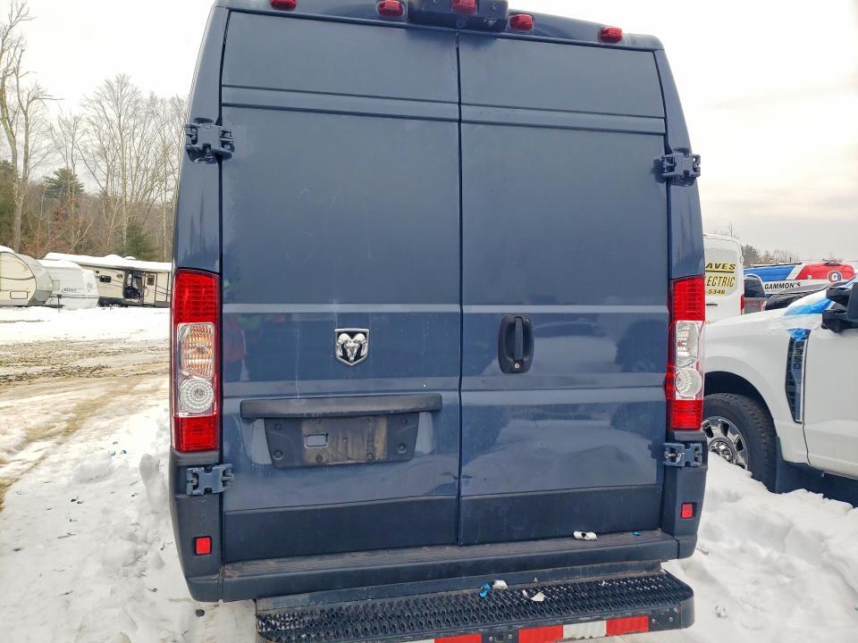2020 RAM PROMASTER 3500 CARGO — Фото 6 из 13