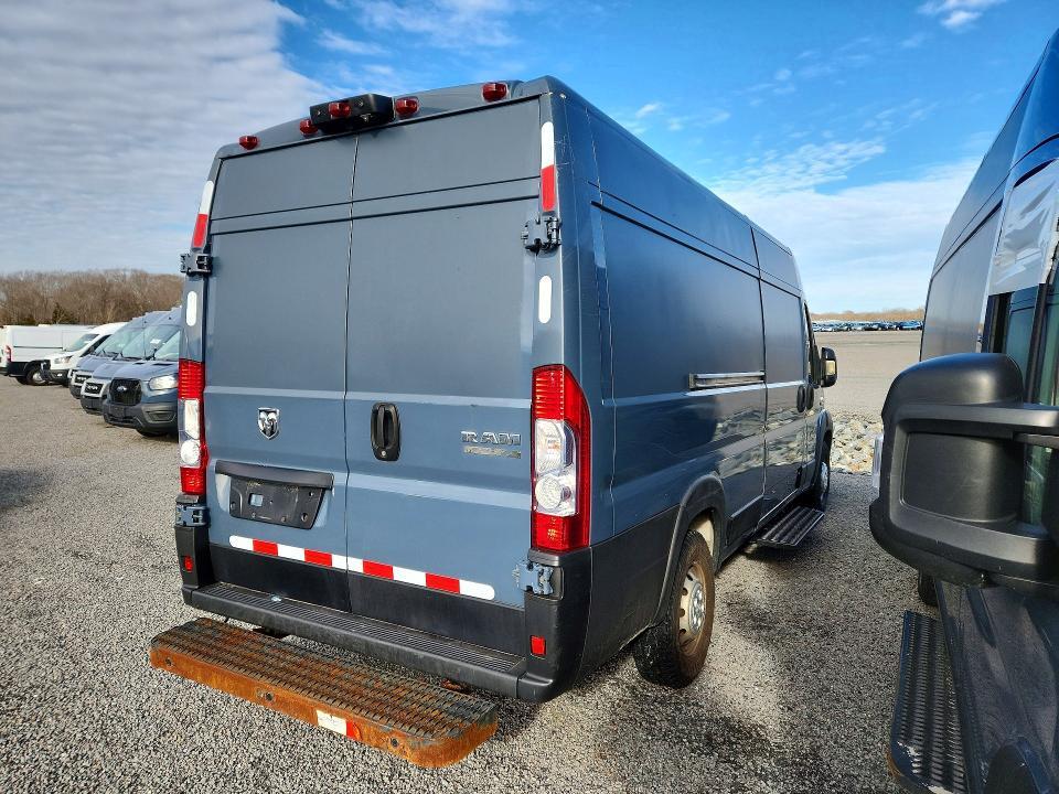 2020 RAM PROMASTER 3500 — Фото 3 из 13