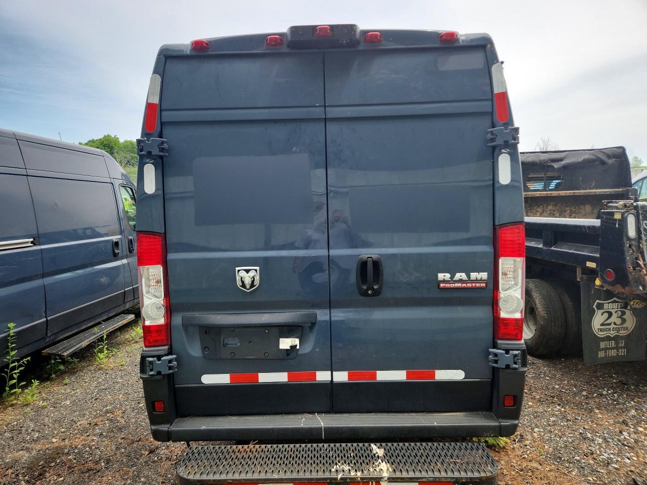 2020 RAM PROMASTER 3500 — Фото 6 из 13