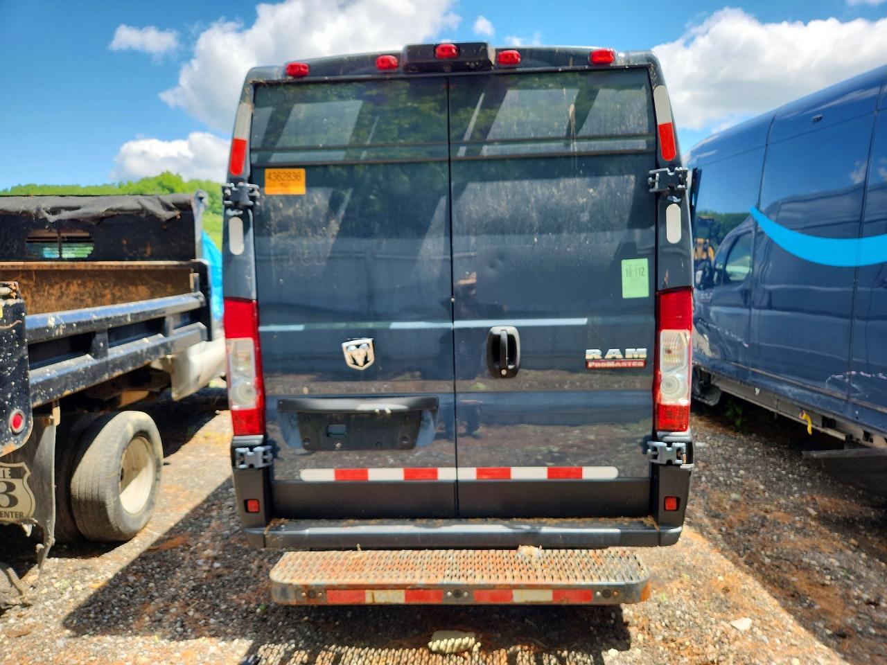 2020 RAM PROMASTER 3500 DELIVERY VAN — Фото 6 из 13