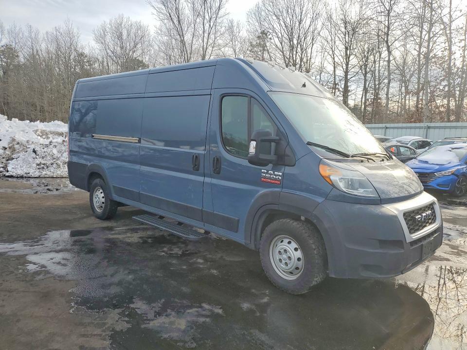 2020 RAM PROMASTER 3500 — Фото 4 из 13