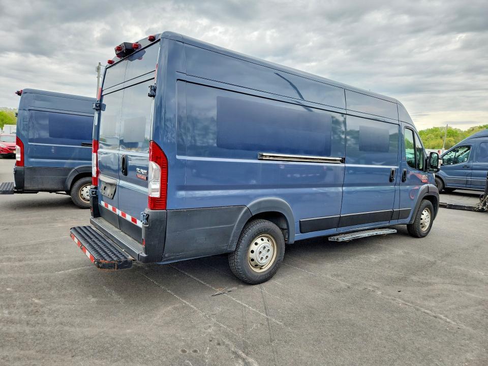 2020 RAM PROMASTER 3500 — Фото 3 из 13