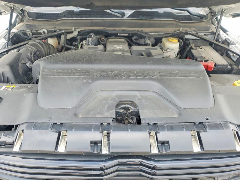 2021 RAM 3500 TRADESMAN 4WD 6.7L 6C TDSL CREW CAB — Фото 11 из 12