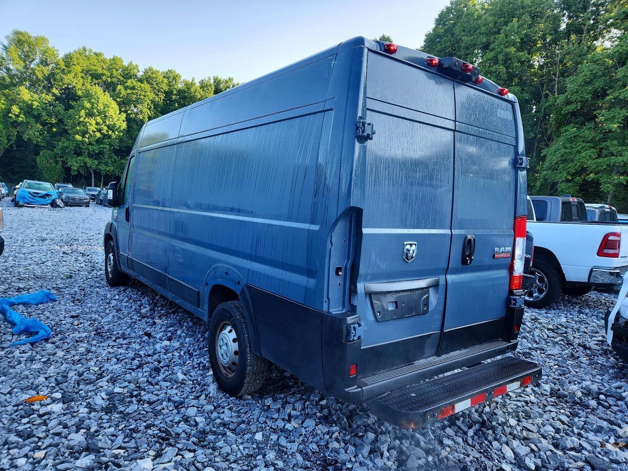 2020 RAM PROMASTER 3500 DELIVERY VAN — Фото 2 из 13