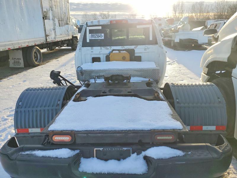 2023 RAM 3500 TRADESMAN TRUCK CAB AND CHASSIS — Фото 10 из 13
