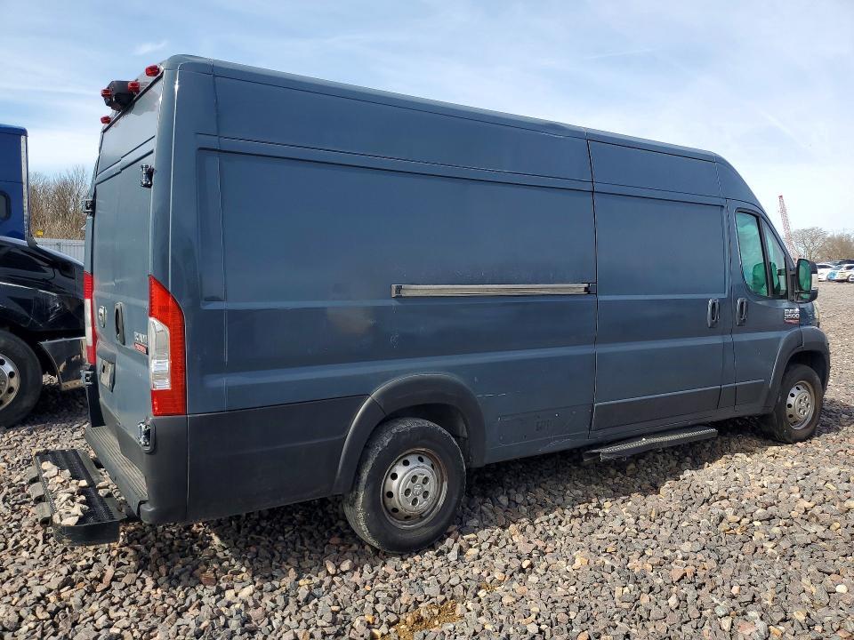 2019 RAM PROMASTER 3500 DELIVERY VAN — Фото 3 из 12