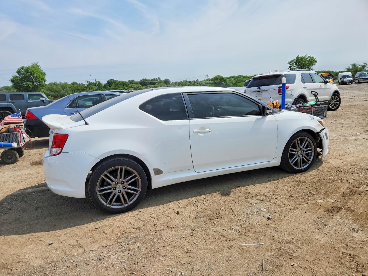 2011 SCION TC BASE — Фото 3 из 12