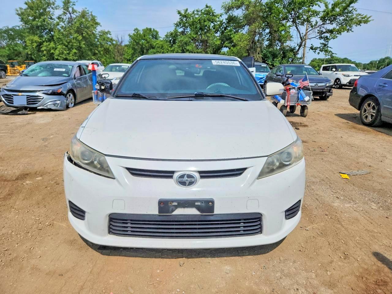 2011 SCION TC BASE — Фото 5 из 12