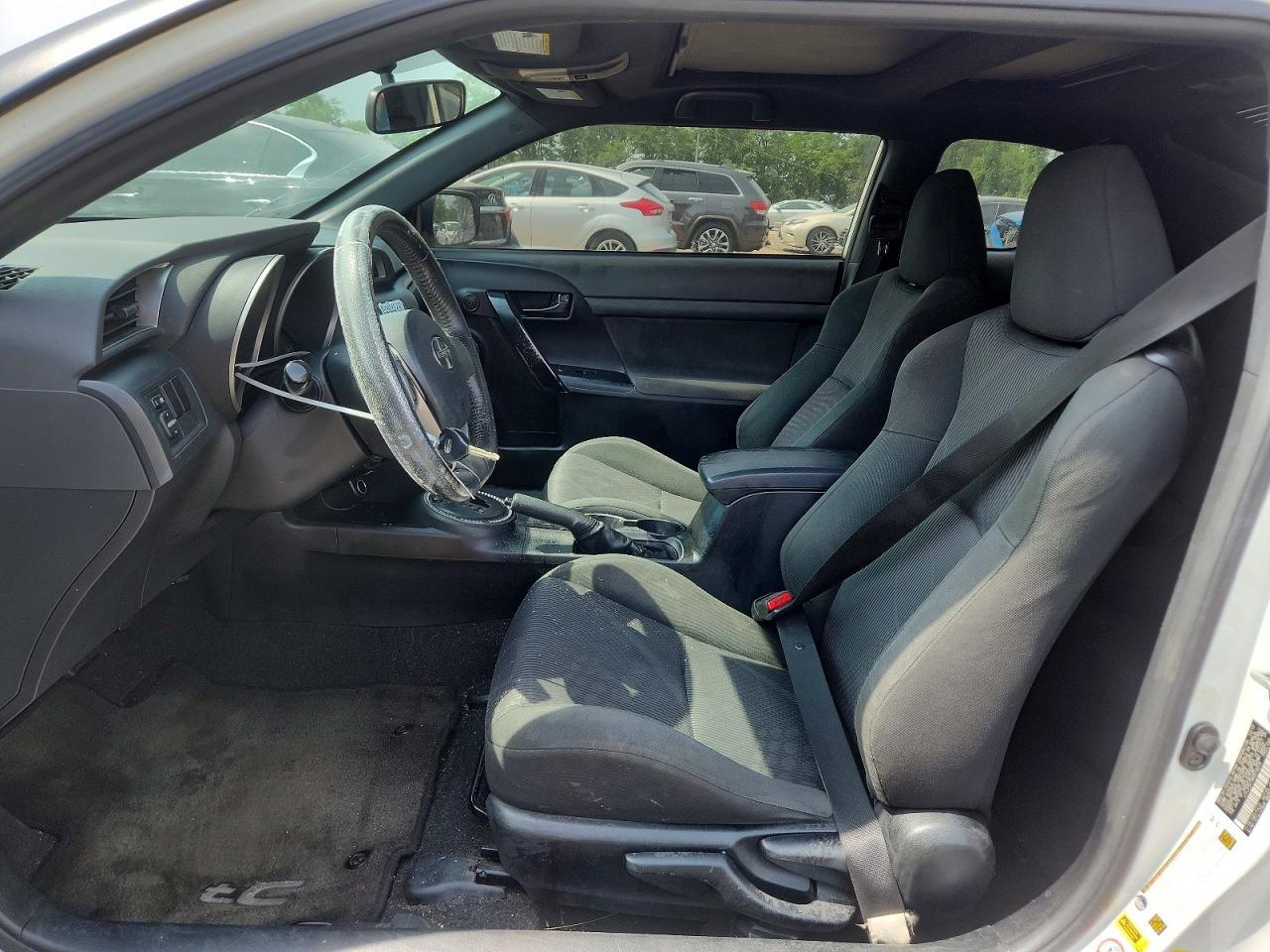 2011 SCION TC BASE — Фото 7 из 12