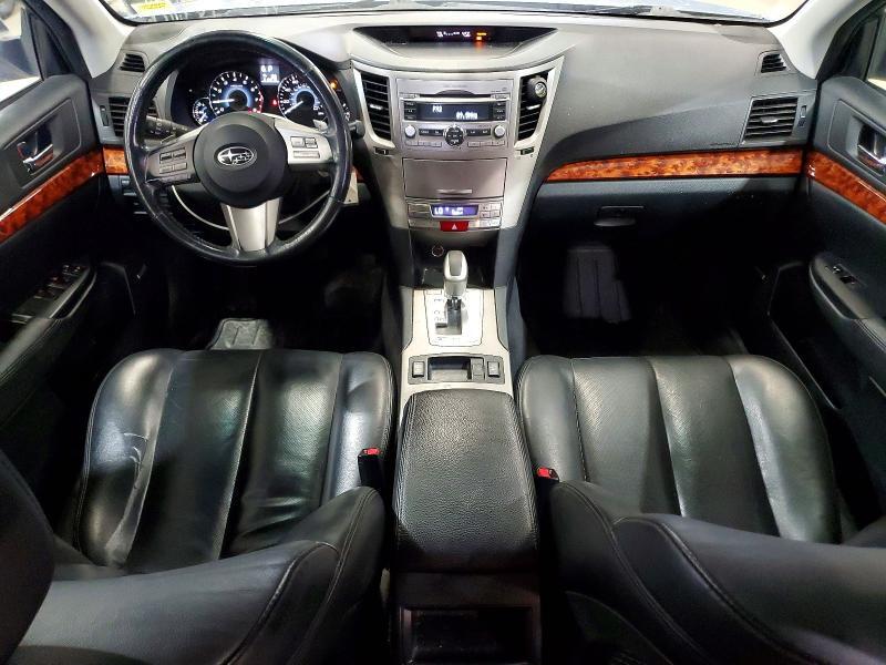 2010 SUBARU OUTBACK 2.5I LIMITED — Фото 8 из 13