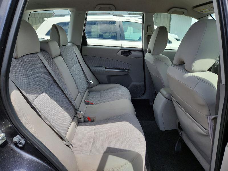 2013 SUBARU FORESTER 2.5X — Фото 11 из 13