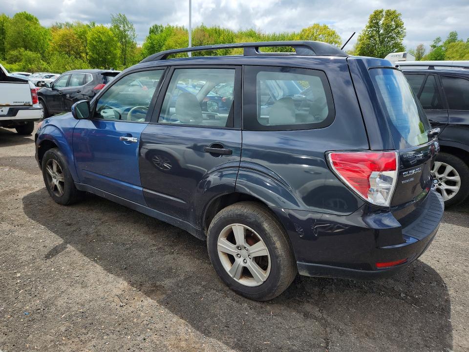 2013 SUBARU FORESTER 2.5X — Фото 2 из 13