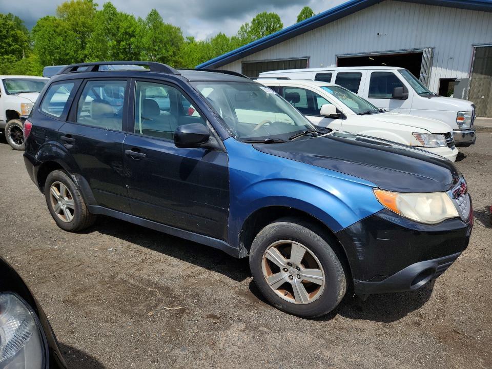 2013 SUBARU FORESTER 2.5X — Фото 4 из 13