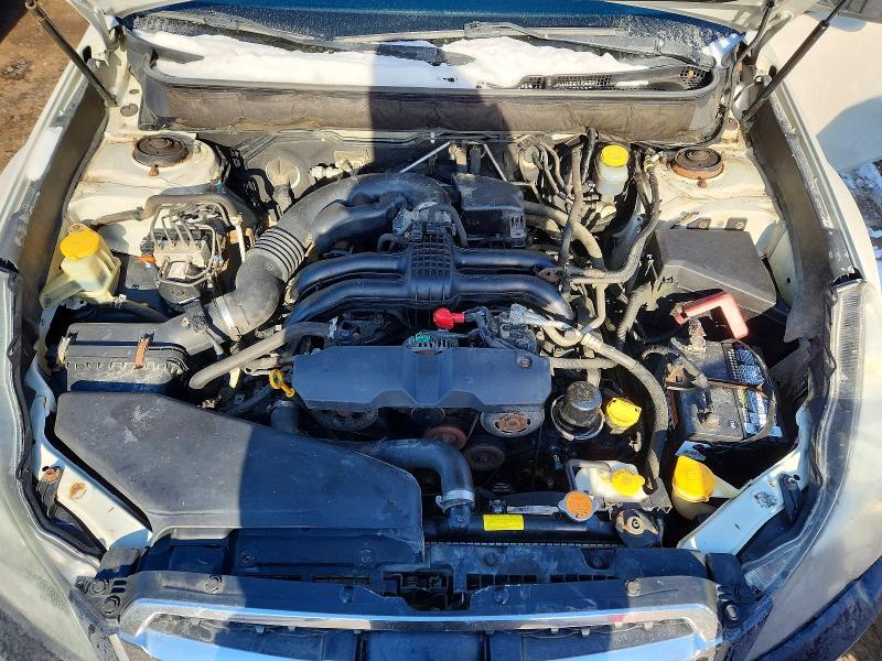2014 SUBARU LEGACY 2.5I — Фото 11 из 12