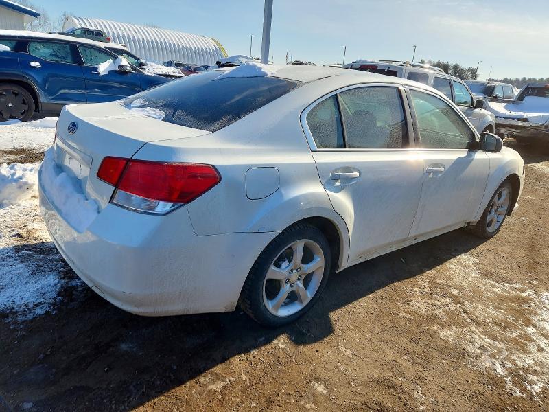 2014 SUBARU LEGACY 2.5I — Фото 3 из 12