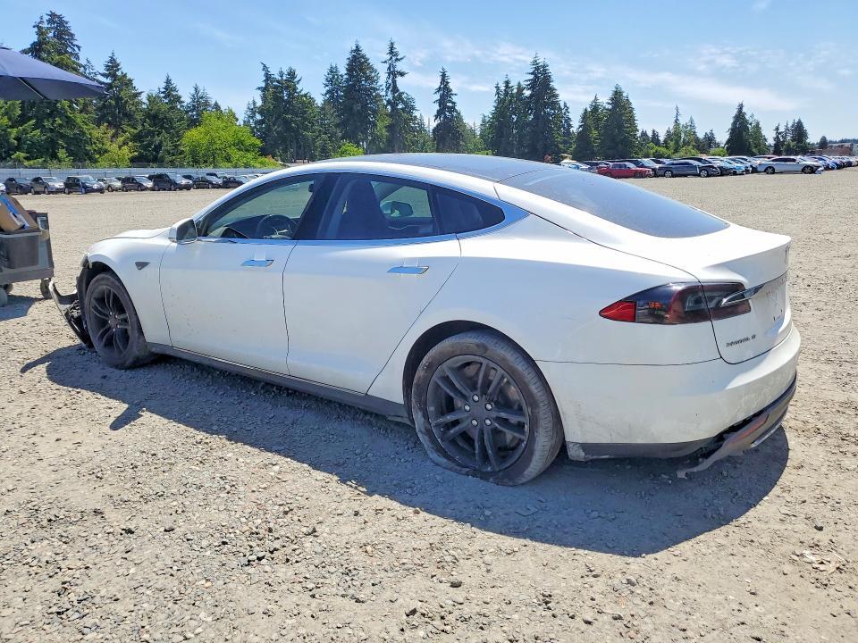 2014 TESLA MODEL S — Фото 2 из 13