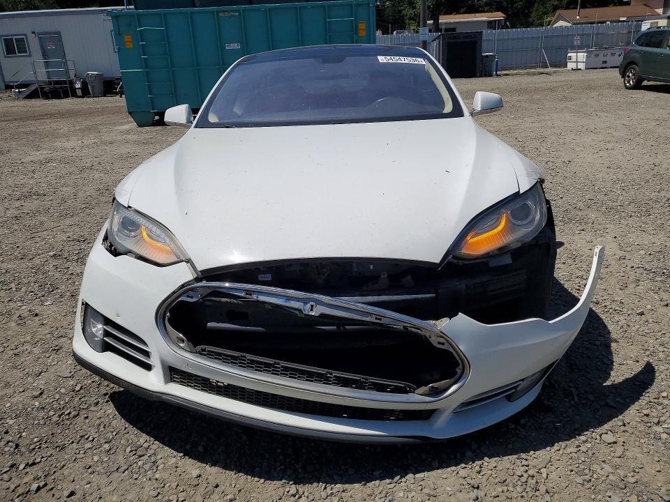 2014 TESLA MODEL S — Фото 5 из 13