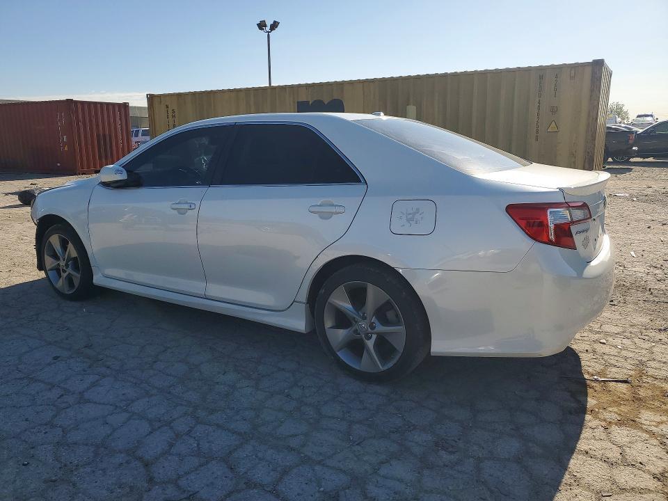 2012 TOYOTA CAMRY SE SPORT LIMITED EDITION — Фото 2 из 13