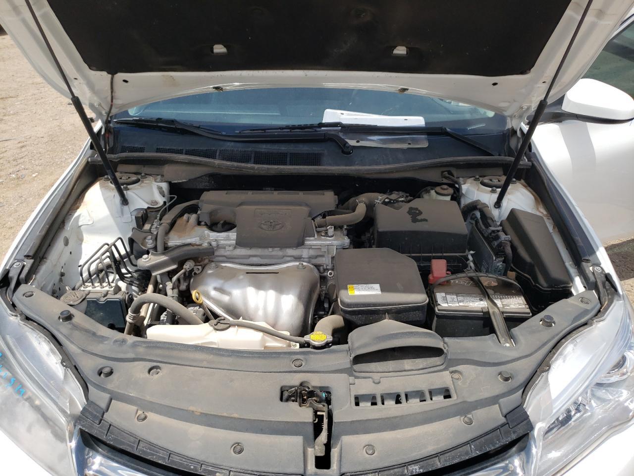 2015 TOYOTA CAMRY LE — Фото 7 из 10
