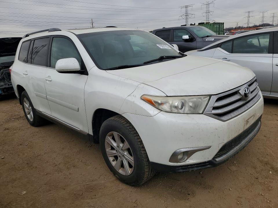 2012 TOYOTA HIGHLANDER SE — Фото 4 из 12
