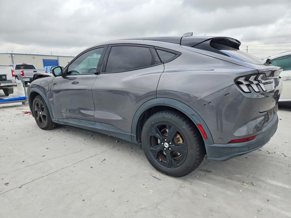2021 FORD MUSTANG MACH-E SELECT — Фото 2 из 13