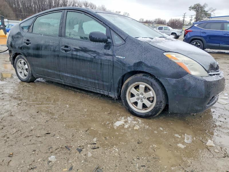 2008 TOYOTA PRIUS — Фото 4 из 12