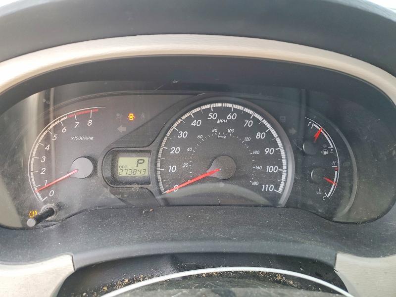 2013 TOYOTA SIENNA LE 7-PASSENGER — Фото 9 из 13