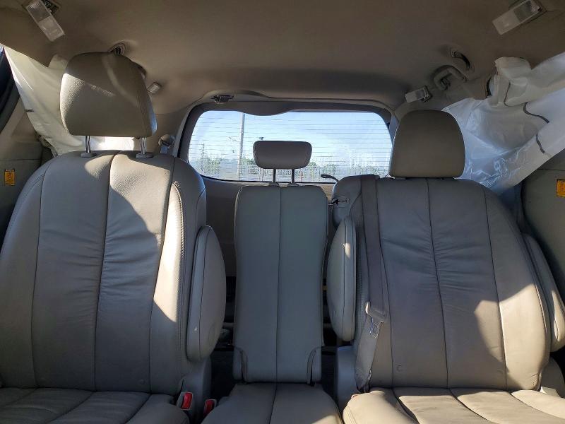 2011 TOYOTA SIENNA XLE 8-PASSENGER — Фото 10 из 13