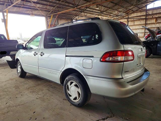 2003 TOYOTA SIENNA LE — Фото 2 из 13
