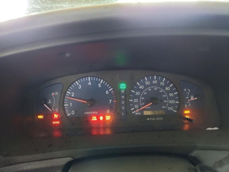 2003 TOYOTA SIENNA LE — Фото 9 из 13