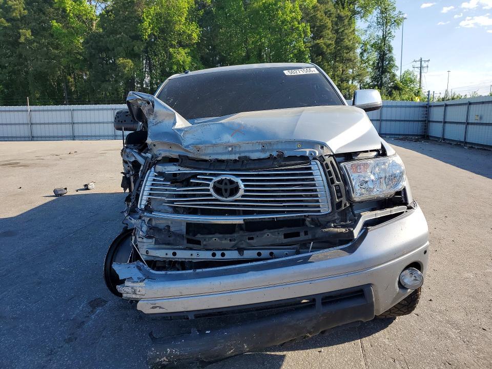 2011 TOYOTA TUNDRA CREWMAX LIMITED — Фото 5 из 12