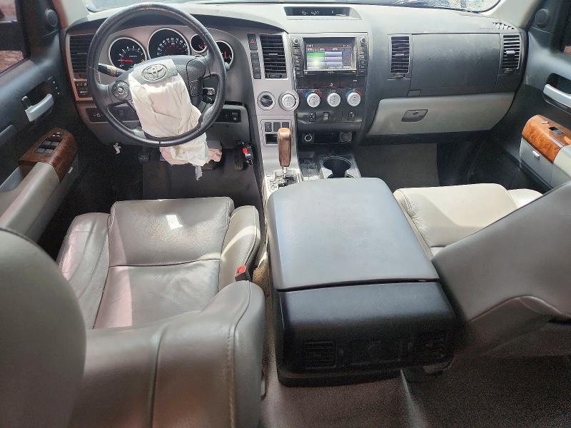 2011 TOYOTA TUNDRA CREWMAX LIMITED — Фото 8 из 12