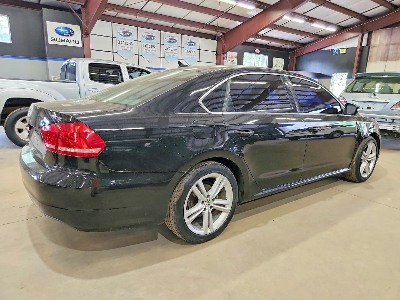 2014 VOLKSWAGEN PASSAT SE — Фото 3 из 12