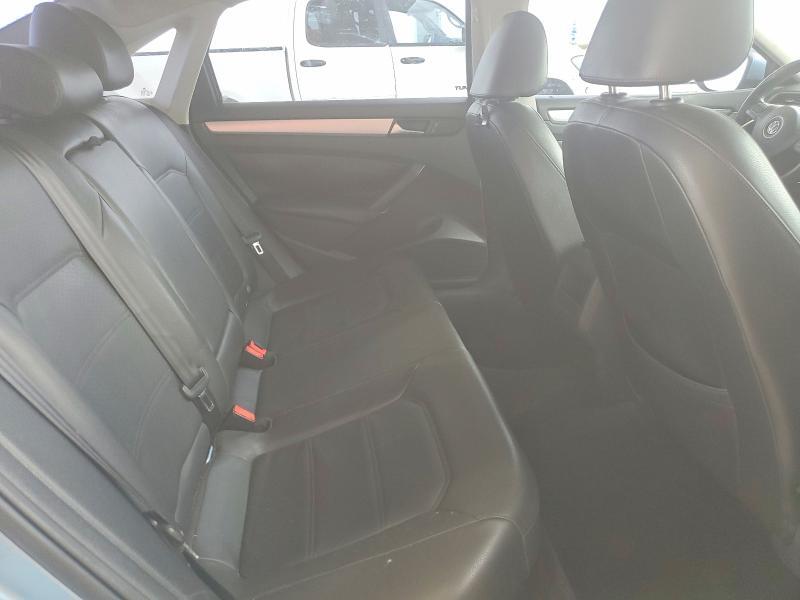 2012 VOLKSWAGEN PASSAT SE — Фото 10 из 12
