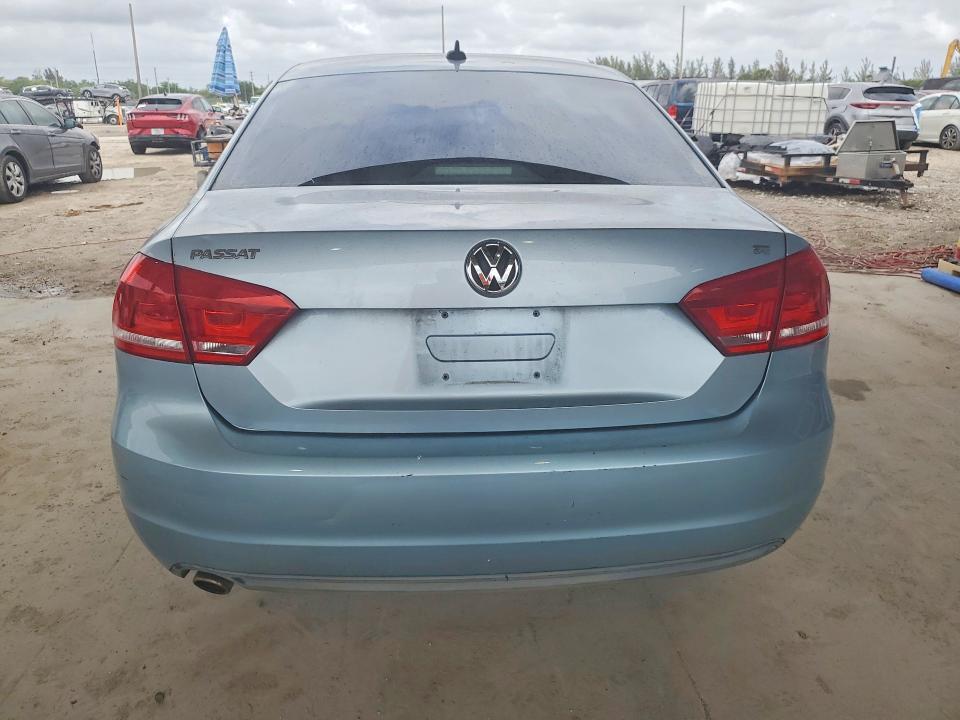 2012 VOLKSWAGEN PASSAT SE — Фото 6 из 12