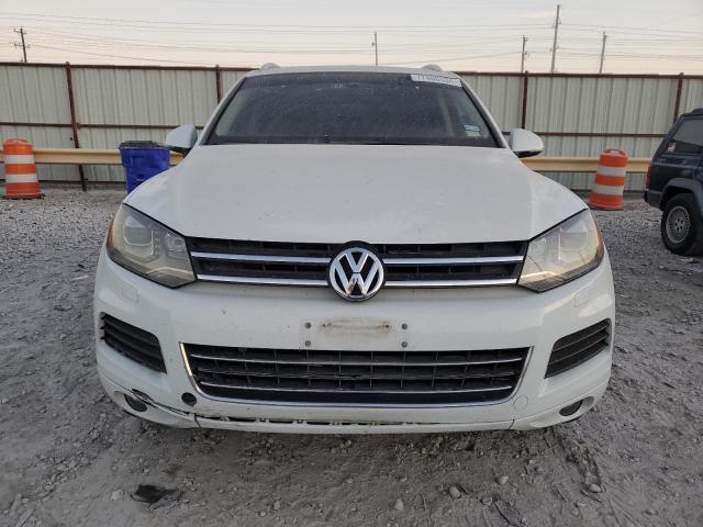 2014 VOLKSWAGEN TOUAREG V6 TDI — Фото 5 из 13