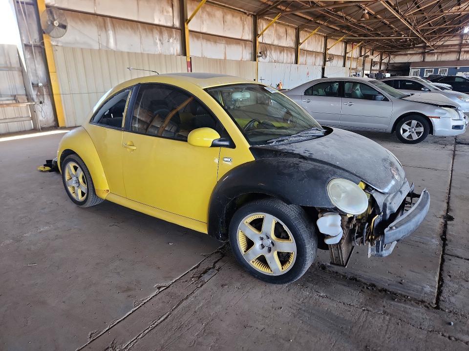 2002 VOLKSWAGEN NEW BEETLE GLS — Фото 4 из 12