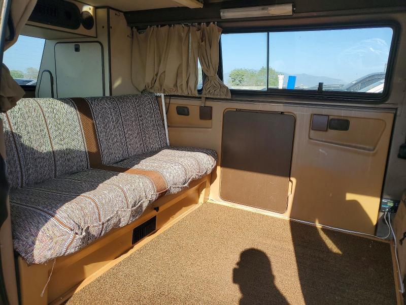 1987 VOLKSWAGEN VANAGON KOMBI — Фото 11 из 13