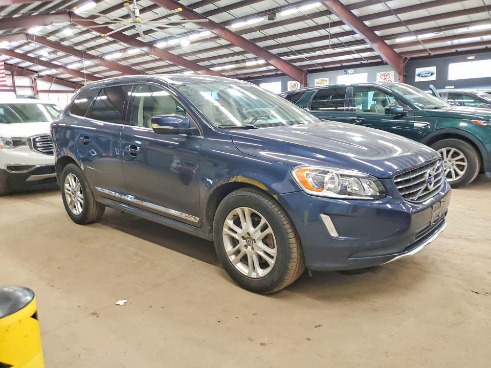 2015 VOLVO XC60 T5 PREMIER — Фото 4 из 13