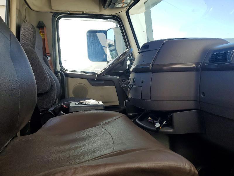 2015 VOLVO VNL SEMI TRUCK — Фото 5 из 10