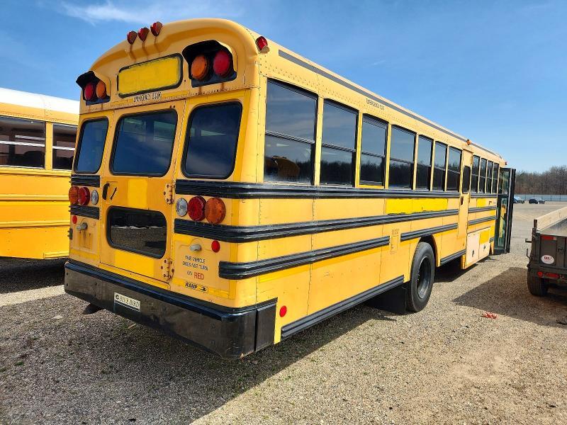 2009 BLUEBIRD VISION - SCHOOL BUS — Фото 4 из 10
