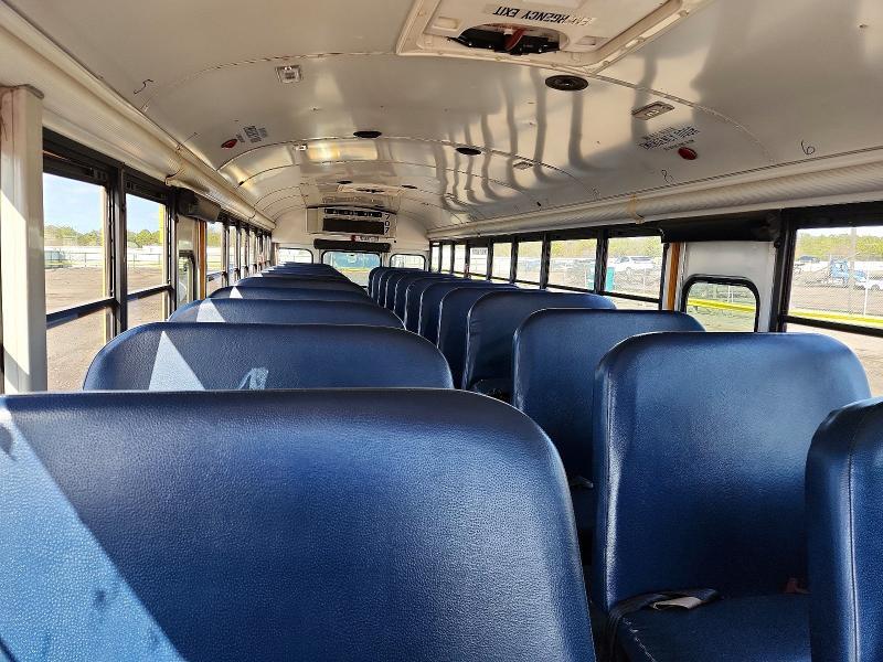 2009 BLUEBIRD VISION - SCHOOL BUS — Фото 6 из 10