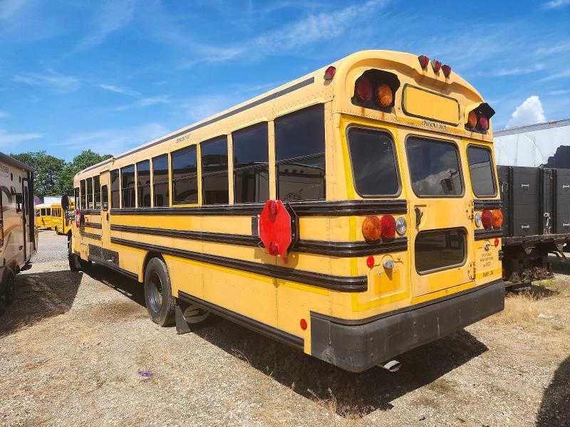 2009 BLUEBIRD SCHOOL BUS — Фото 3 из 10