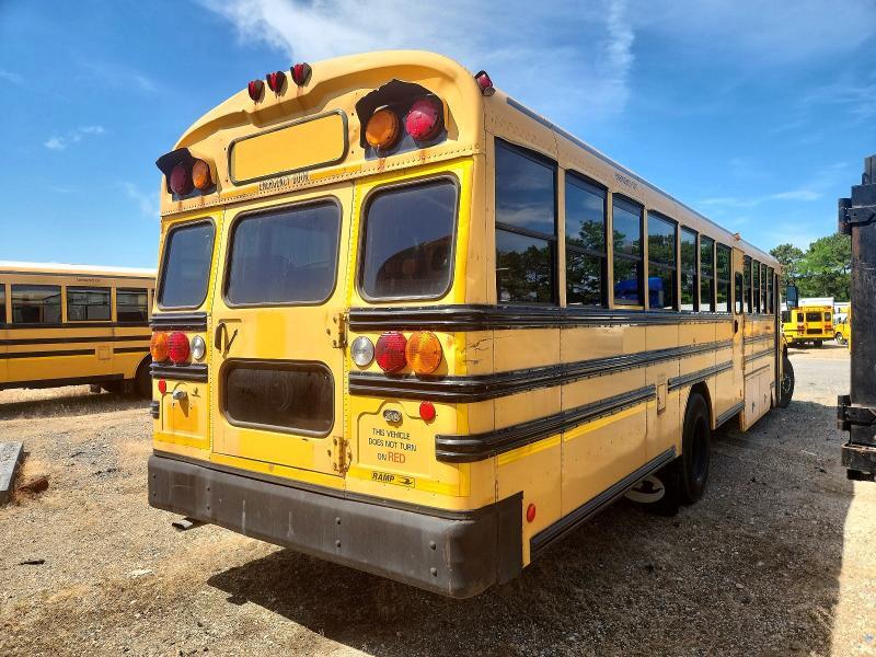 2009 BLUEBIRD SCHOOL BUS — Фото 4 из 10