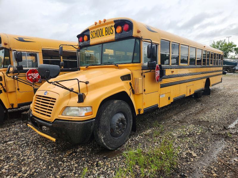 2012 BLUEBIRD VISION - SCHOOL BUS — Фото 2 из 10
