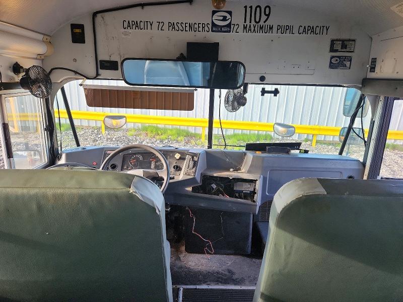 2012 BLUEBIRD VISION - SCHOOL BUS — Фото 5 из 10