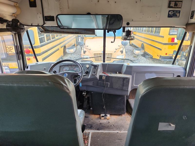 2012 BLUEBIRD VISION - SCHOOL BUS — Фото 5 из 10