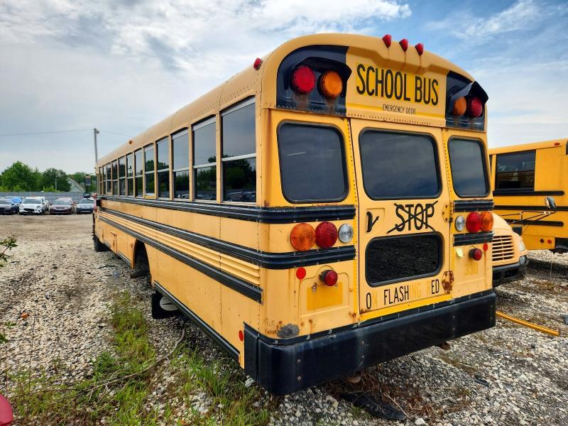 2012 BLUEBIRD VISION - SCHOOL BUS — Фото 3 из 10
