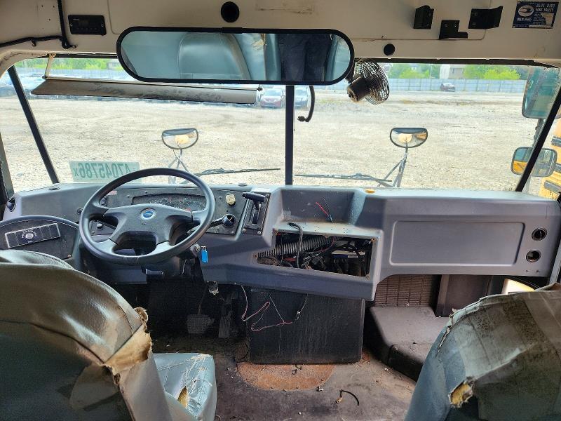 2012 BLUEBIRD VISION - SCHOOL BUS — Фото 5 из 10