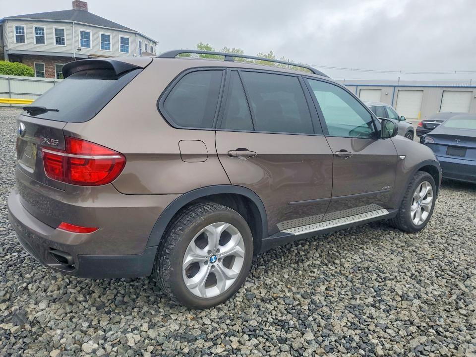 2012 BMW X5 XDRIVE50I — Фото 3 из 13